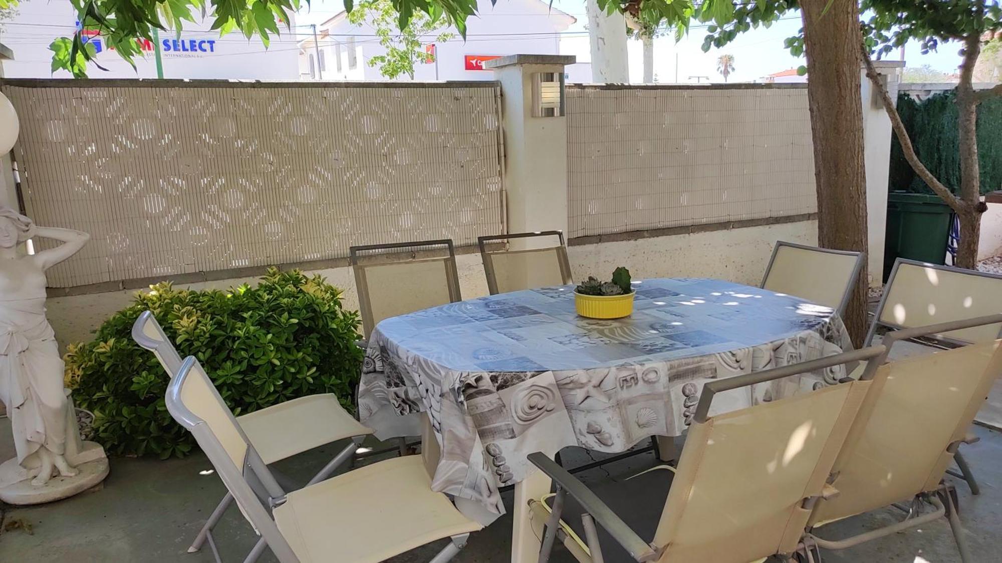 Leones Villa Empuriabrava Eksteriør billede